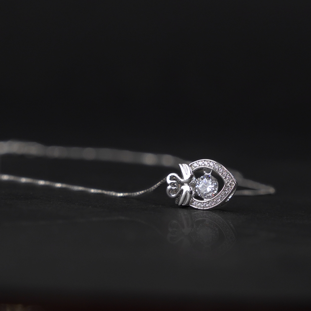 Silver 925 Swan Pendant with 1 Carat Cubic Zircon